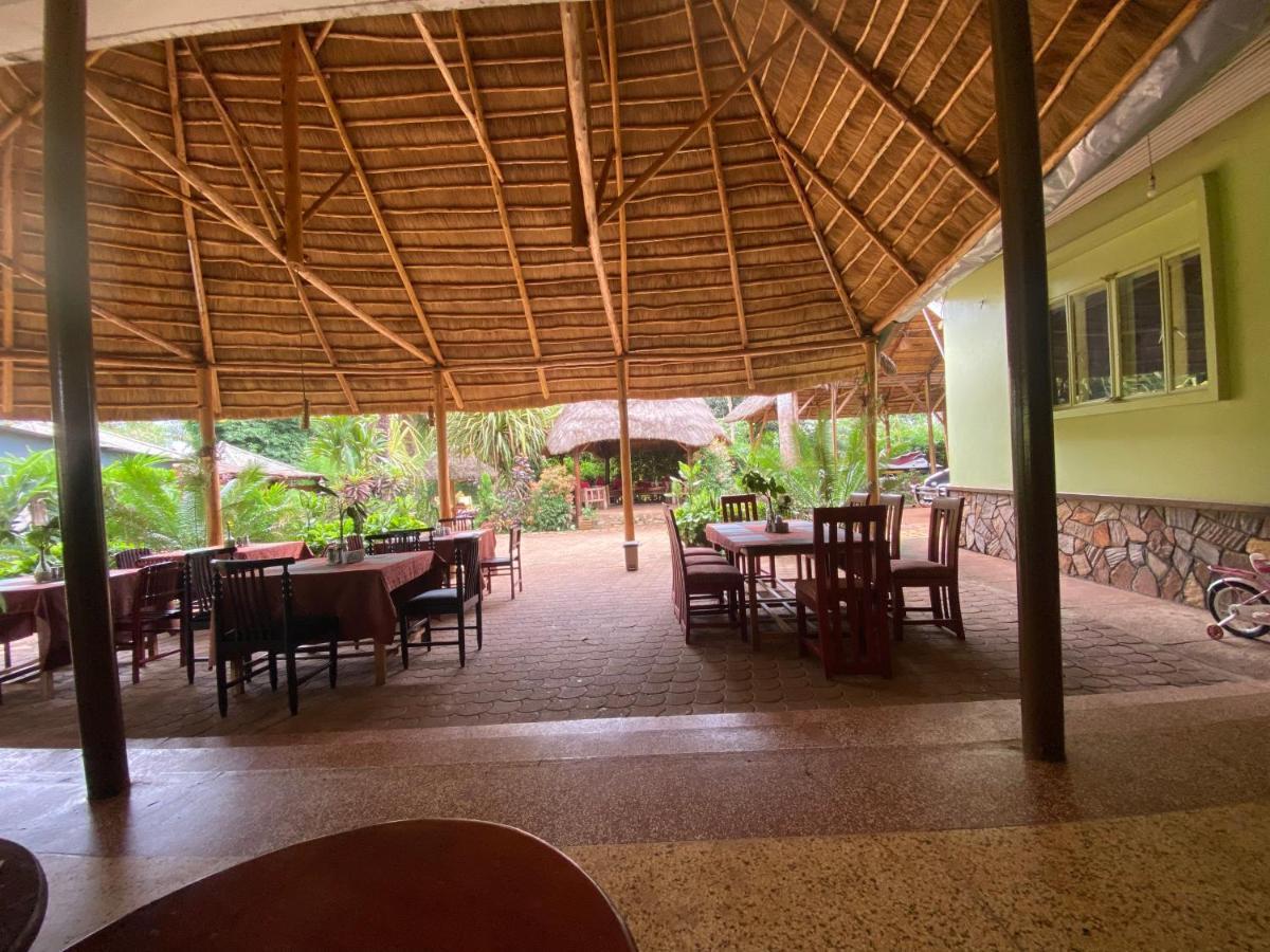 Afro Smile Hotel & Guest House - Jinja Exterior foto